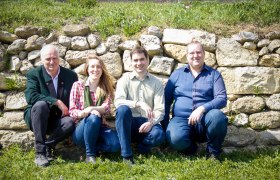 Familie Normann Taufratzhofer (Normann Sen, Barbara, Reinhard, Normann Jun), © Ewald Rmoutil